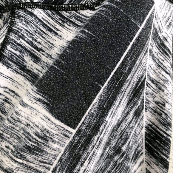 LULULEMON Lululemon High Times Pant Heat Wave White Black No Size Dot Check Meas - Picture 8 of 11